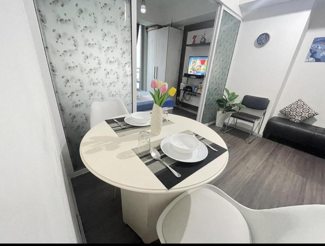 Azure Urban Resort With Wifi And Netflix Pasay Exterior foto